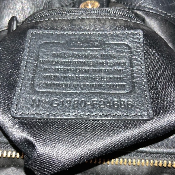 COACH F-24686 CAMPBELL LEATHER SHOULDER BAG 
12.5"L x 5"W x 10"H - Picture 12 of 14